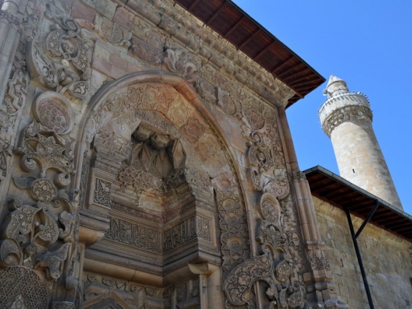 ایک تعمیراتی شاہکار: Divriği Cami