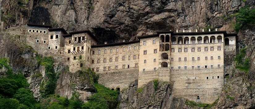 صومعه سوملا: شگفتی معماری
